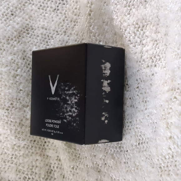 V KOSMETIK Loose Powder in N08 COOL NEUTRAL, 8g/0.28oz - Picture 7 of 11
